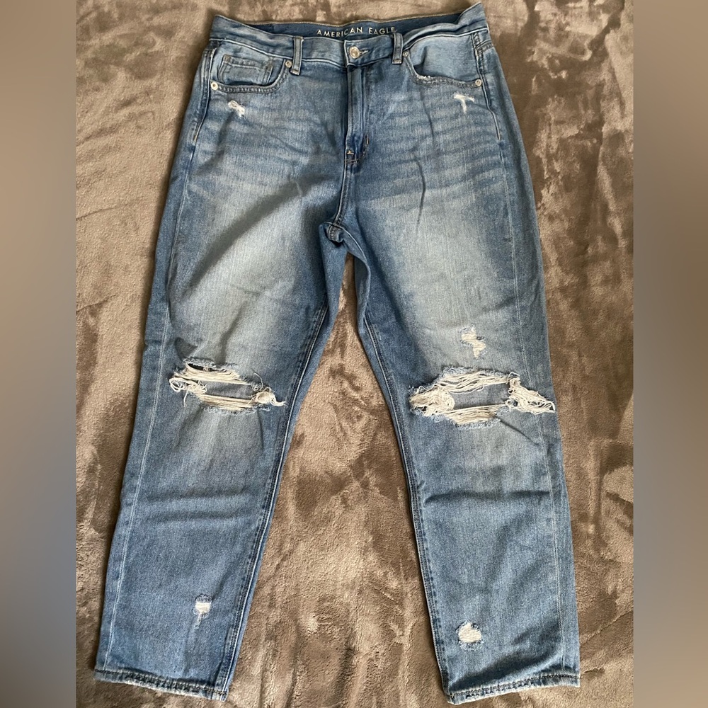 Ripped Mom Jeans